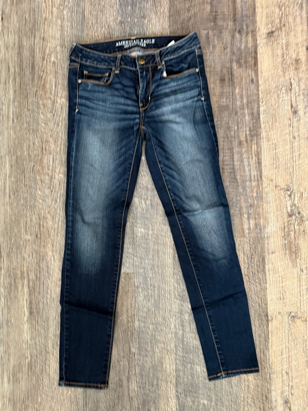American Eagle Outfitters Dark Blue Faded Skinny Jeans AEO Denim Size 4